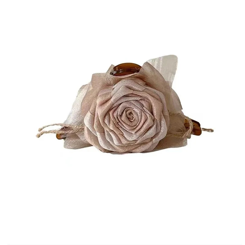 Ladies' Hair Clip Retro French Gentle Elegant headwear Rose Flower Clip Meilad Trendy Claw Clips Fashionable Women's Accessories
